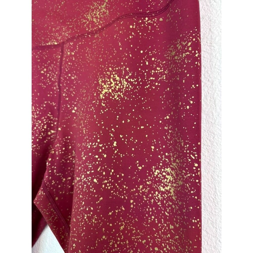 Zyia Active women's 16-18 red gold metallic splatter cropped athletic leggings - Picture 3 of 6